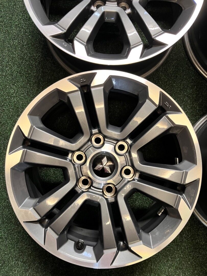 6x139 R18 Mitsubishi L200 Orig. Alu disky - TOP - 2