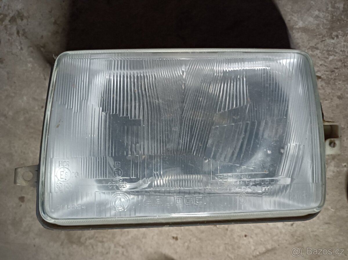 Přední světla Š105-136 - 2