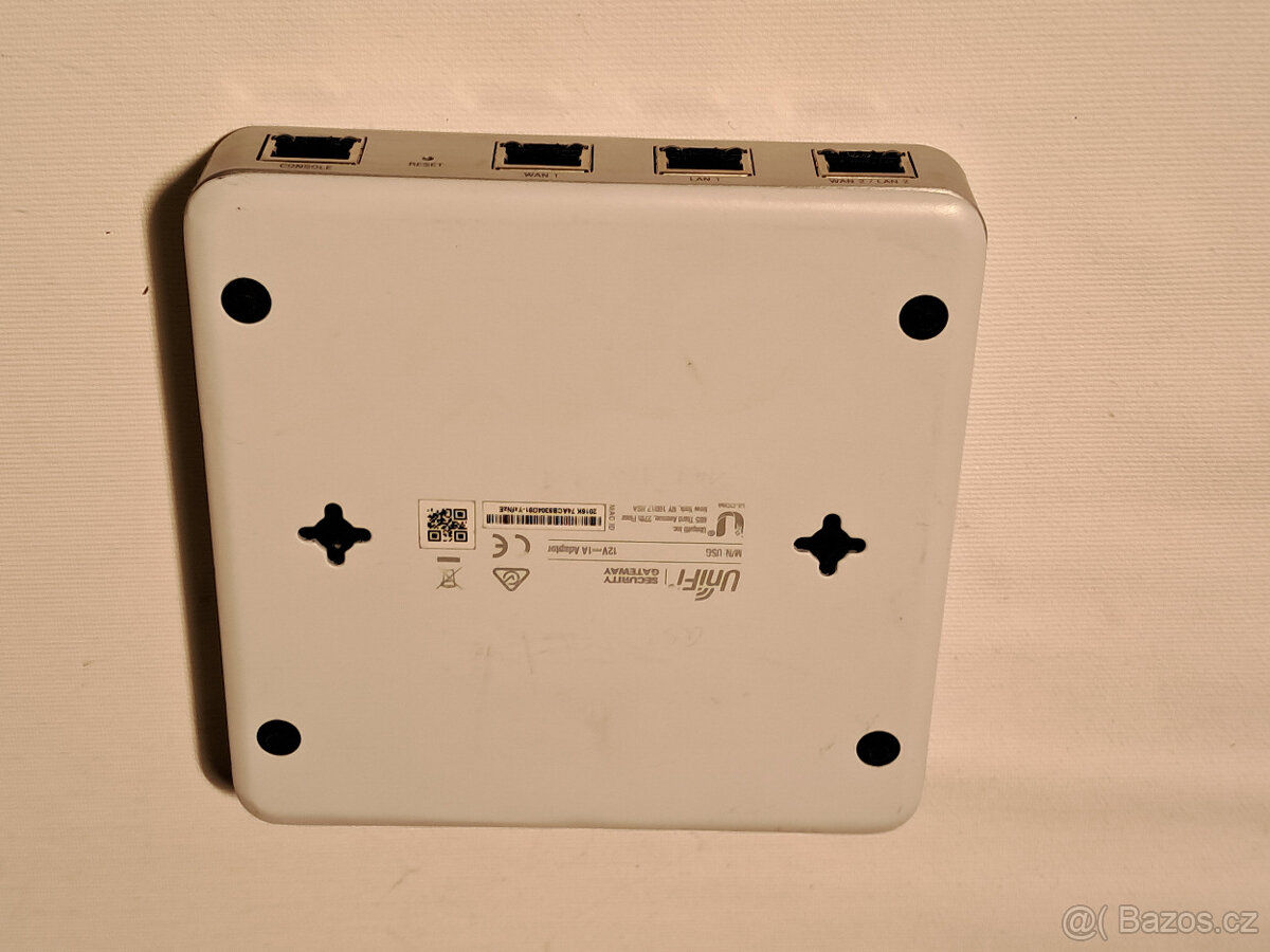 Ubiquiti Unifi USG brána Security Gateway - 2
