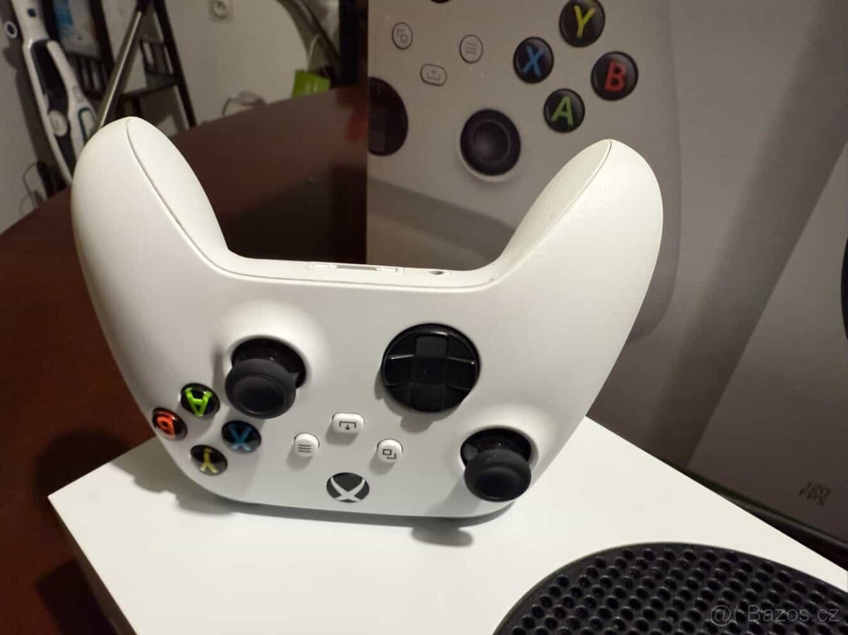Xbox Series S 512 GB (2024) – stav jako nový - 2