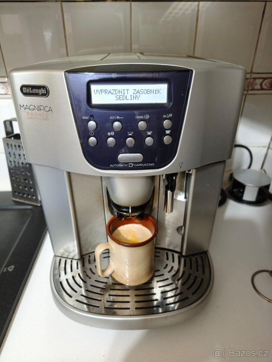 Automaticky kávovar - 2