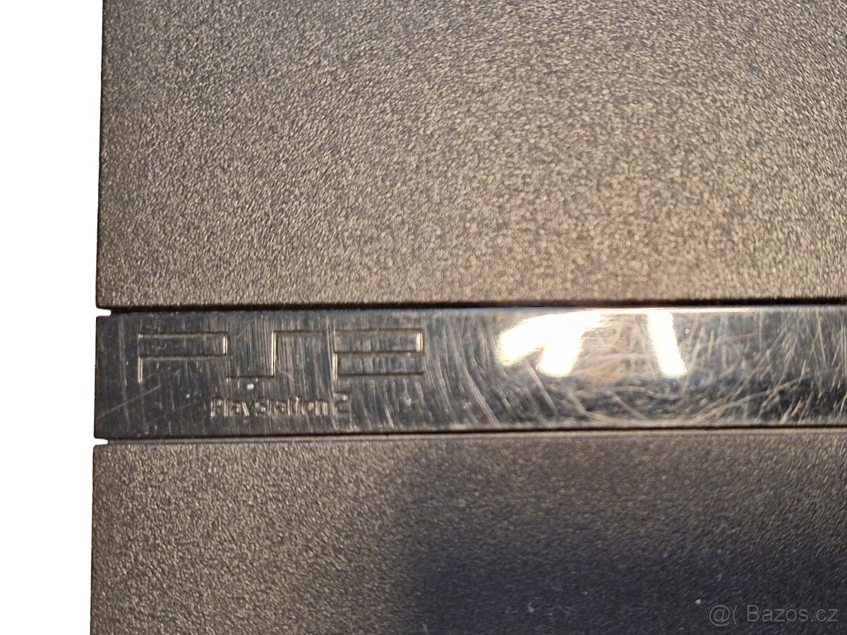 Prodám Playstation 2, plně funkční - 2