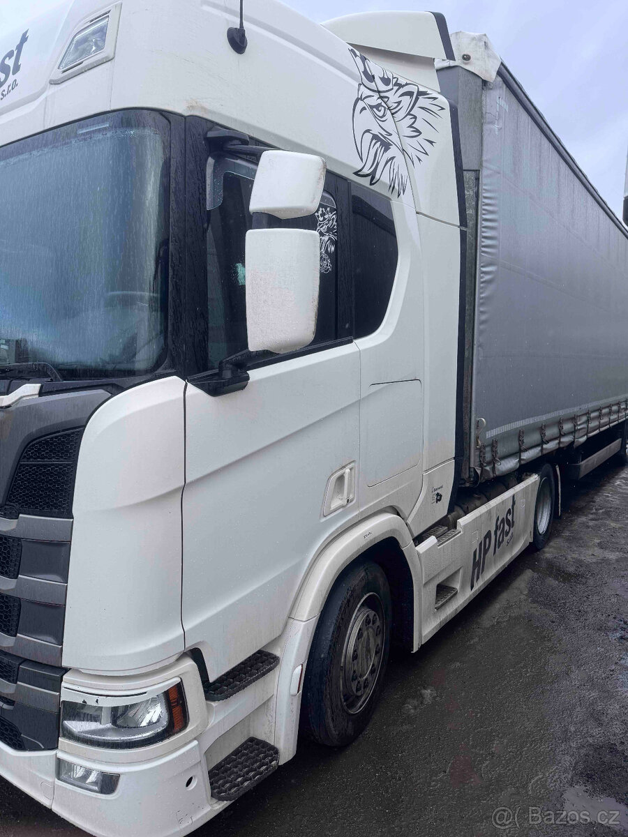 SCANIA R450 tahač - 2