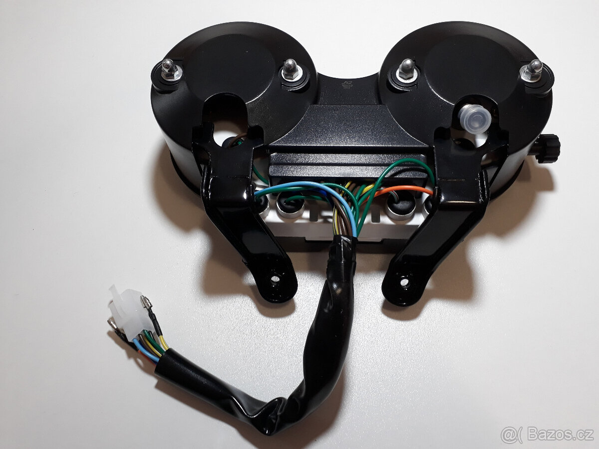 Tachometr, budíky Yamaha YBR 125 - 2