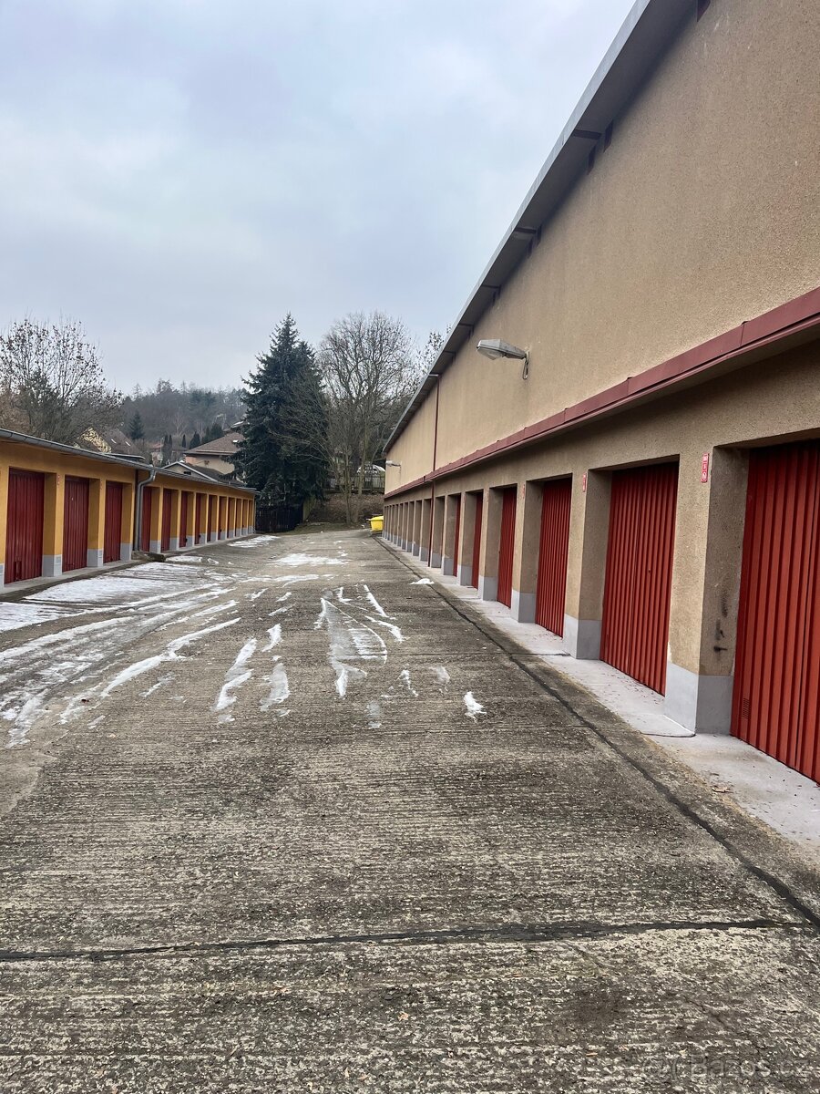 Pronájem Garáže - 2