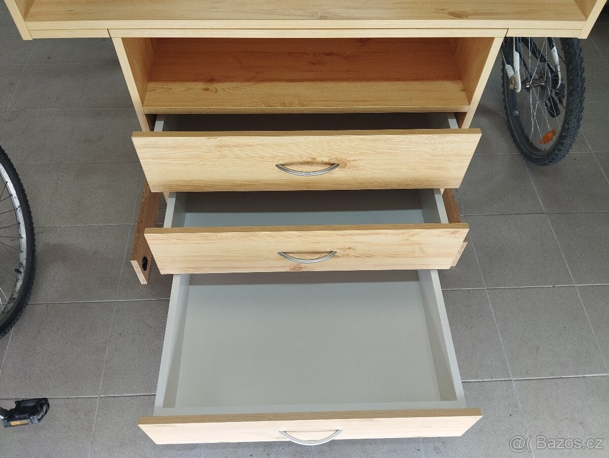 Přebalovací pult s komodou - 2