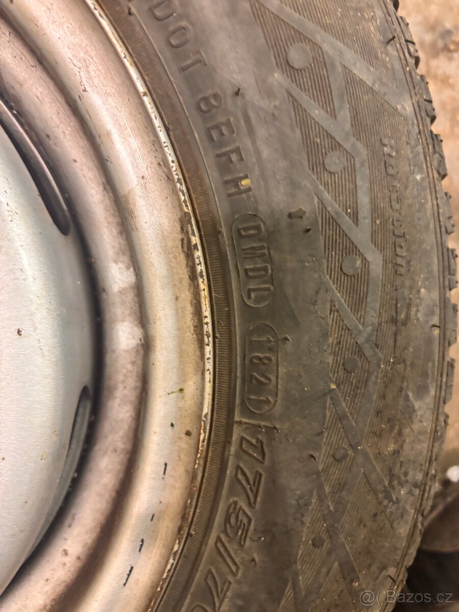 Kola VW Golf mk2 - 2