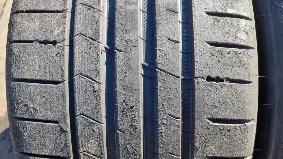 Letní pneu 305/30/21 Michelin - 2