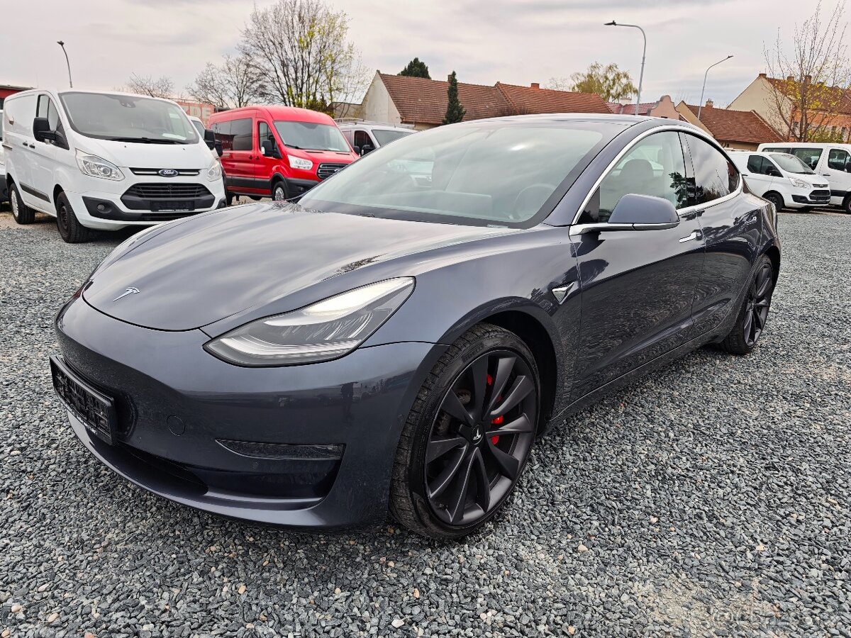 Tesla Model 3 Performance AWD | FSD | 94 880 km | 01/2020 - 2