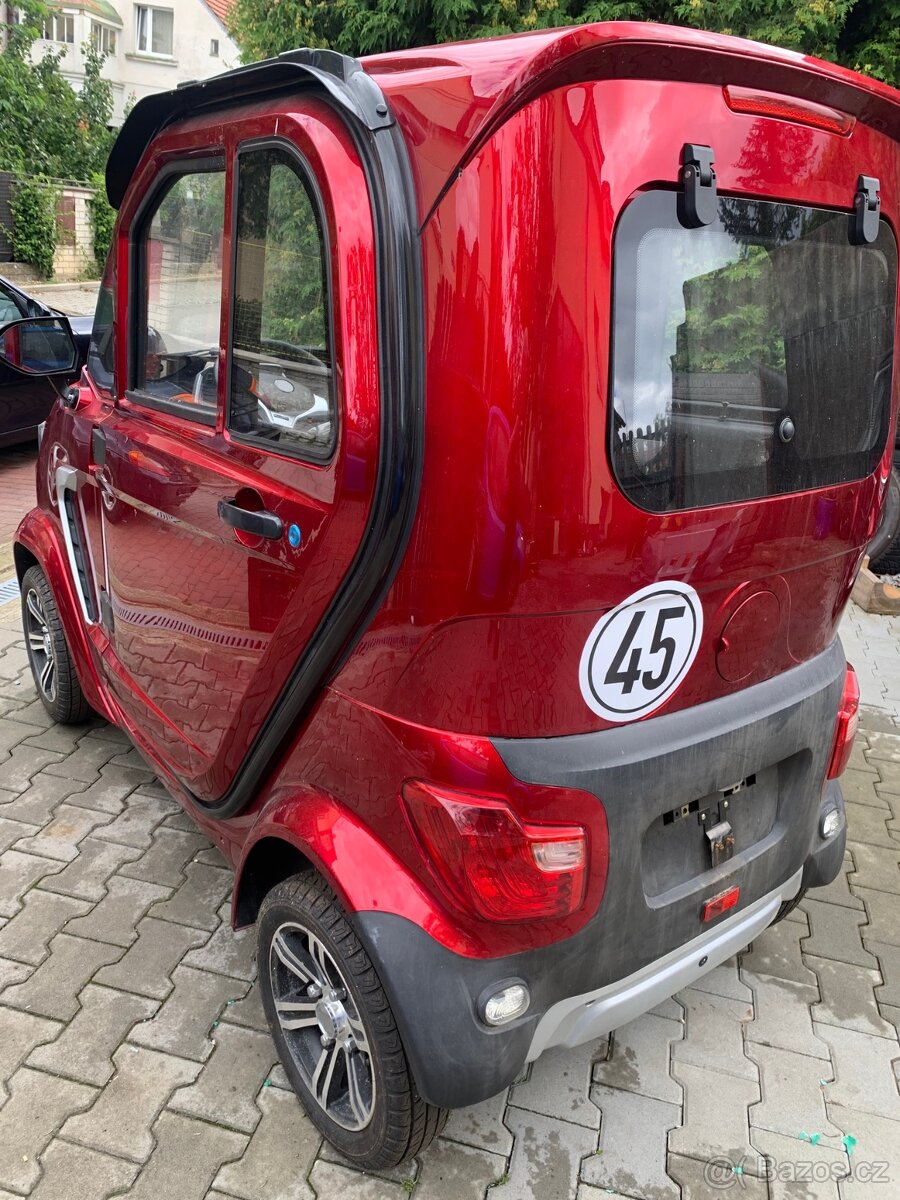 Elektrické auto od 15 let - 2