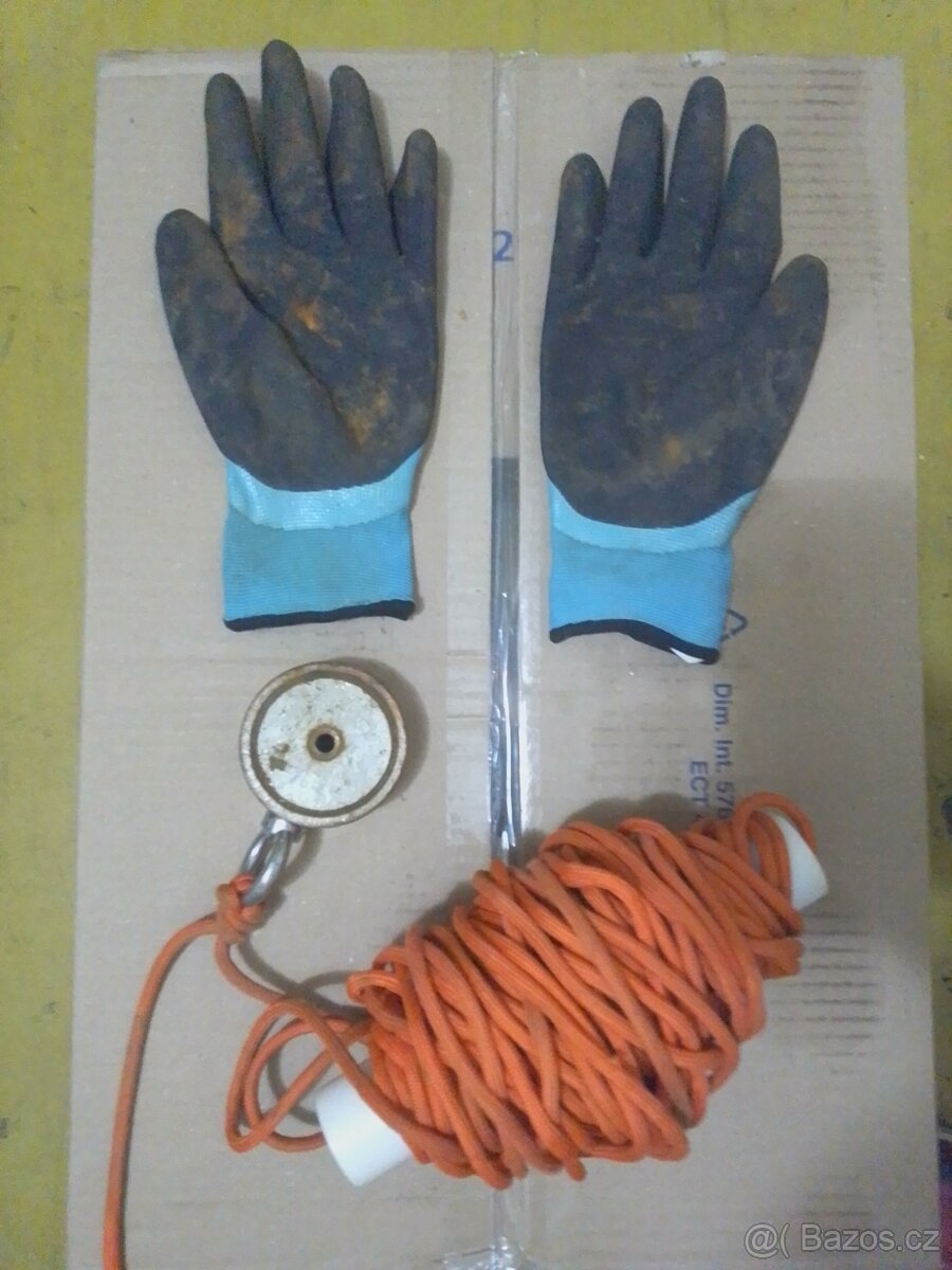 magnet fishing - 2