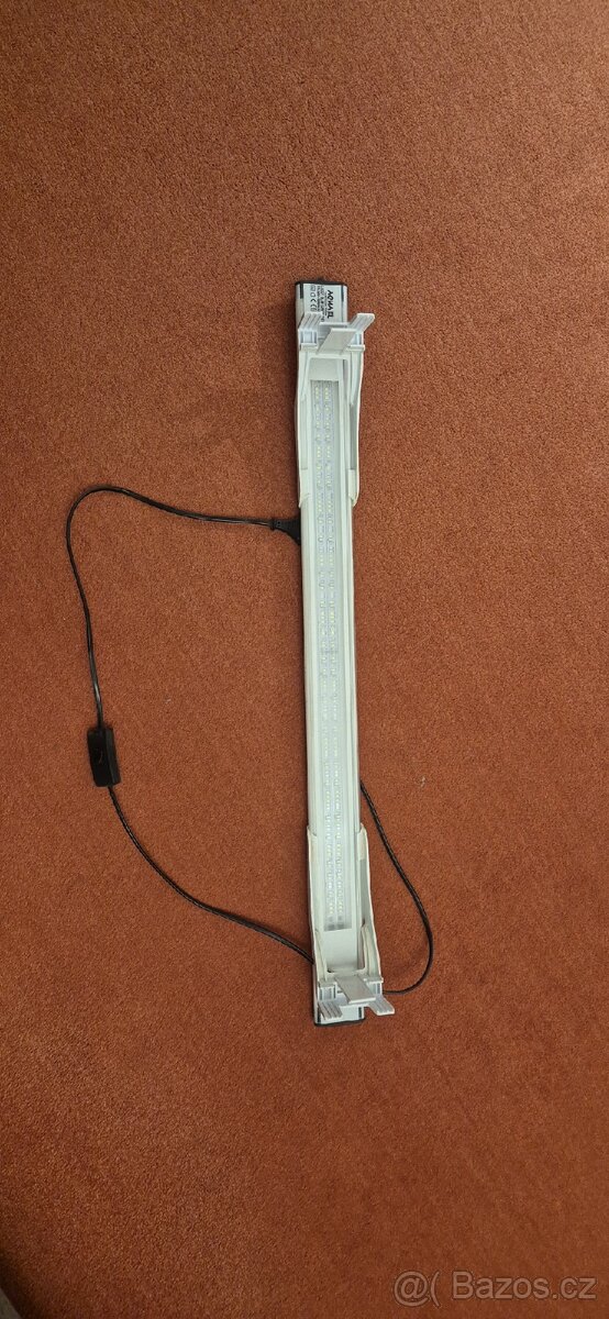 LED akvarijní osvětlení plně funkční - 2