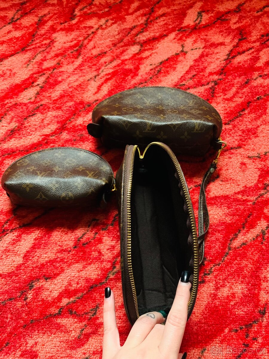 Sada 3 kosmetických taštiček plus kšiltovka - 2