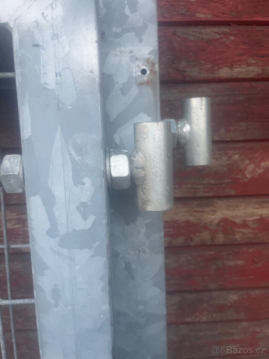 Dvoukřídlá Brána pozink 6,7 m - 2