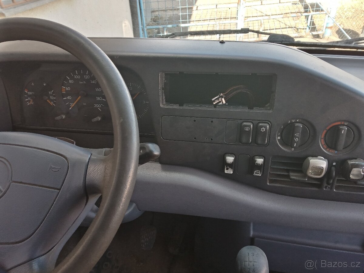 MERCEDES SPRINTER 2.9TDI KLIMA -ND - 2