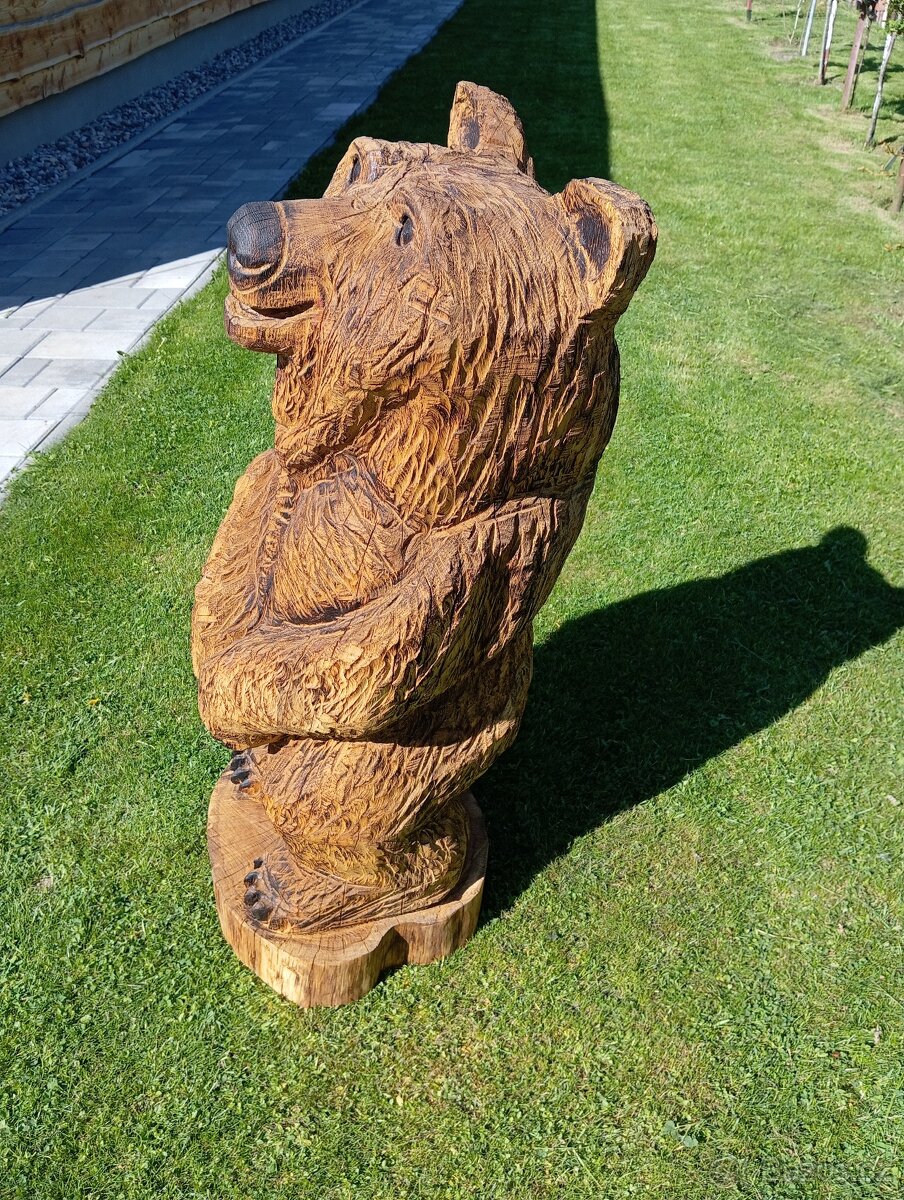 Dřevěný medvěd - 2