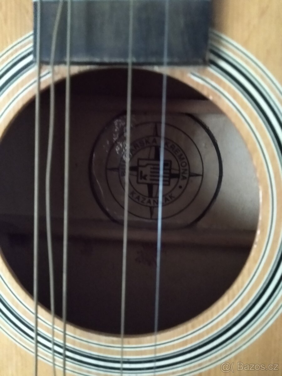 Akustická kytara - 2