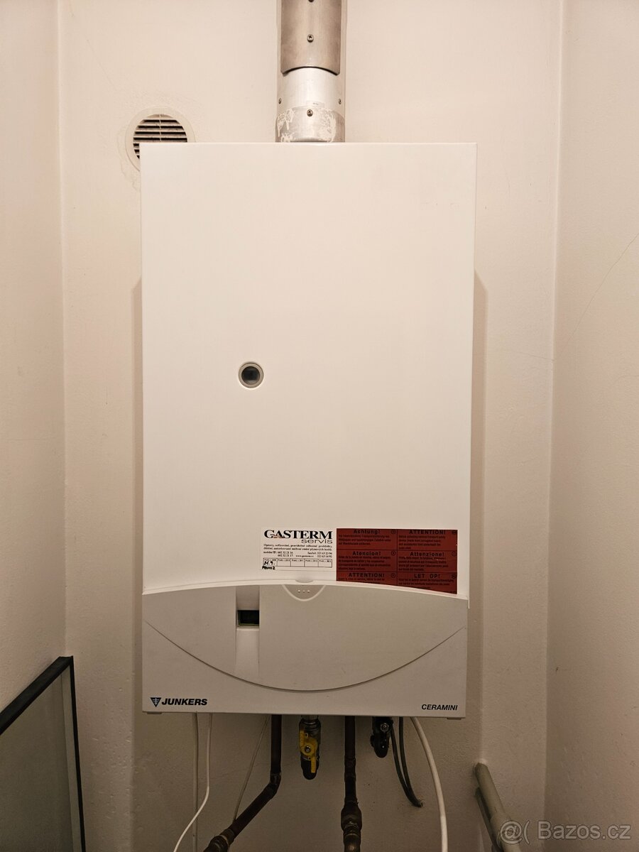 Plynový kotel a zásobník TUV JUNKERS - 2
