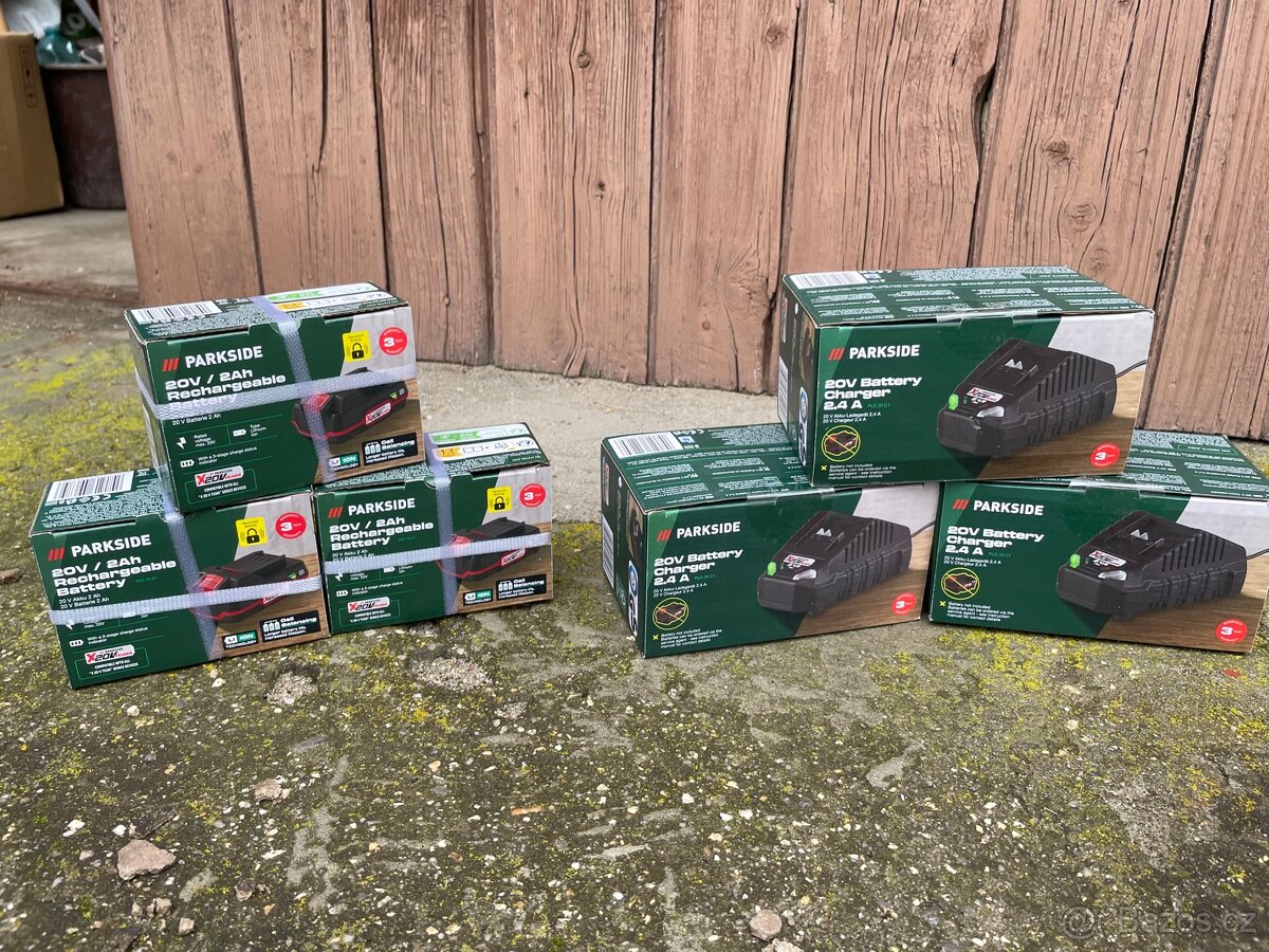 SADA: Parkside baterie + nabíječka - 2