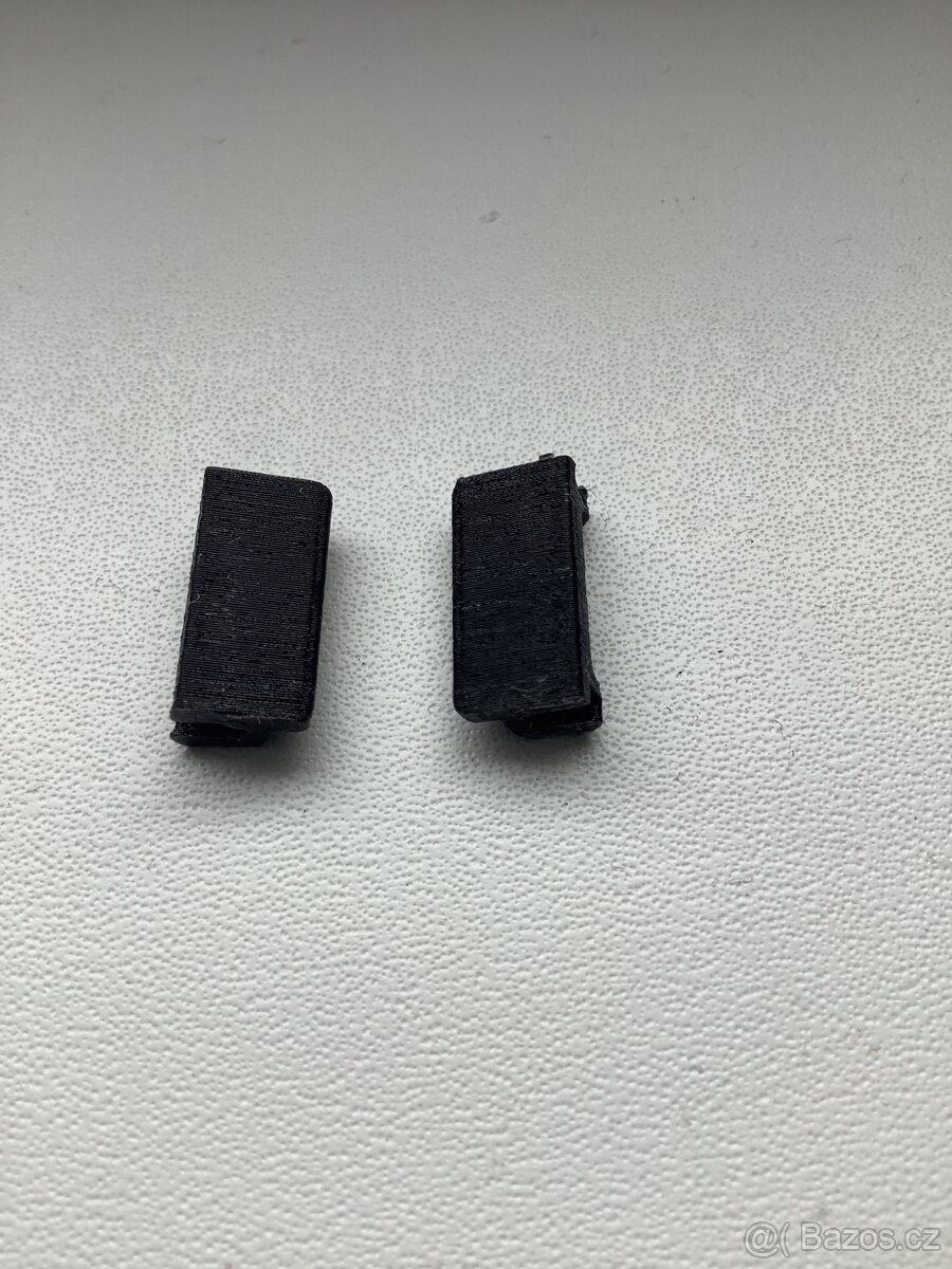 BMW E36, krytky na radio busines/reverse - 2