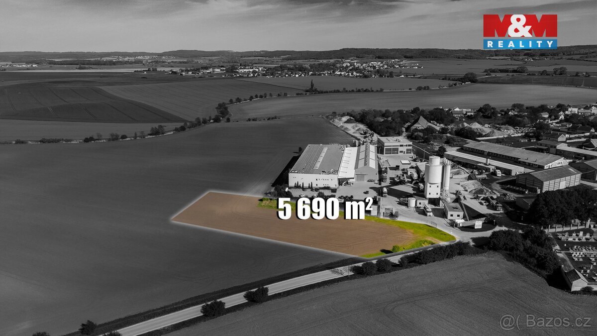 Prodej pozemku, 5690 m², Plazy - 2