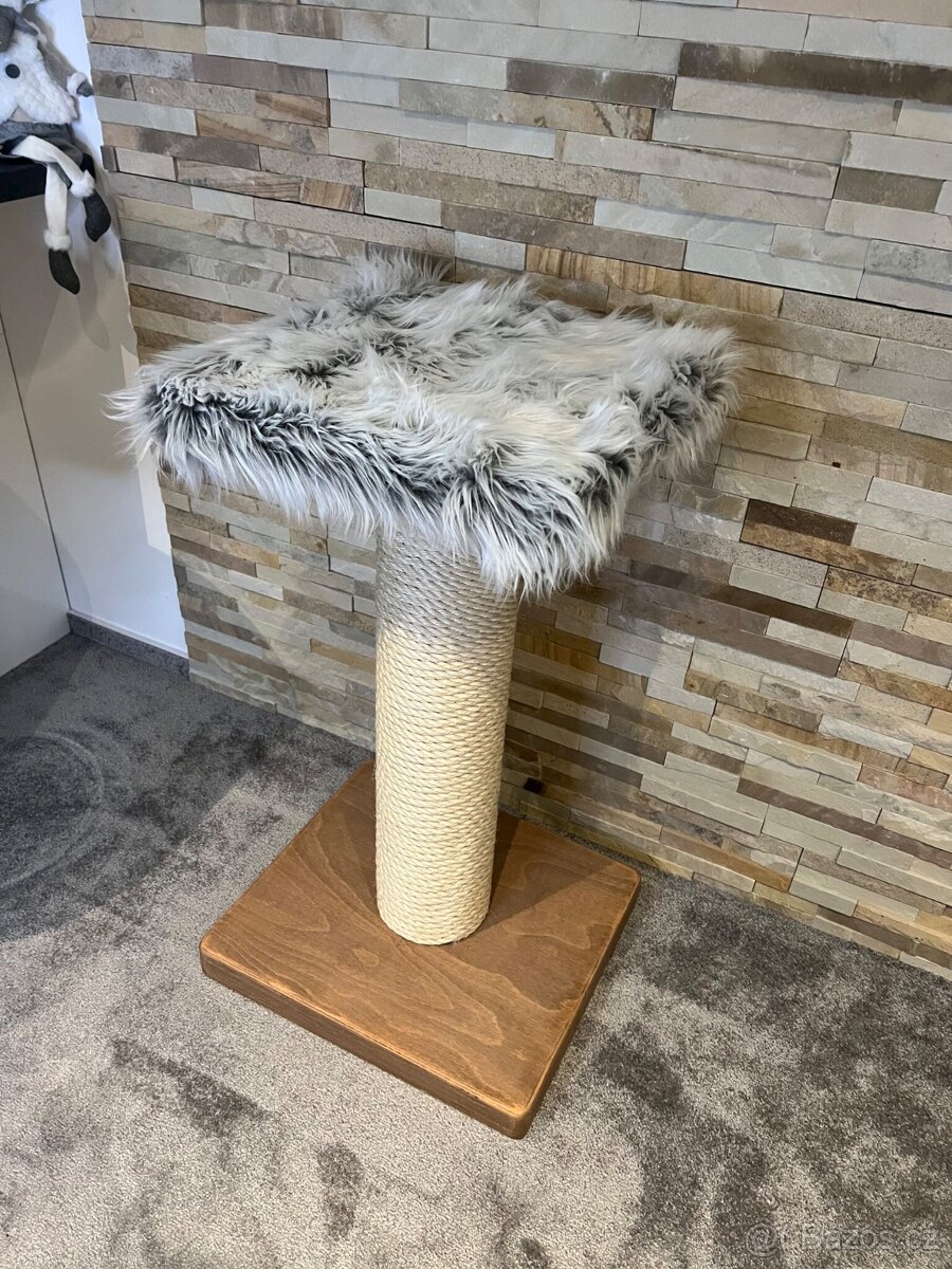 Škrabadlo pro kočky - 2