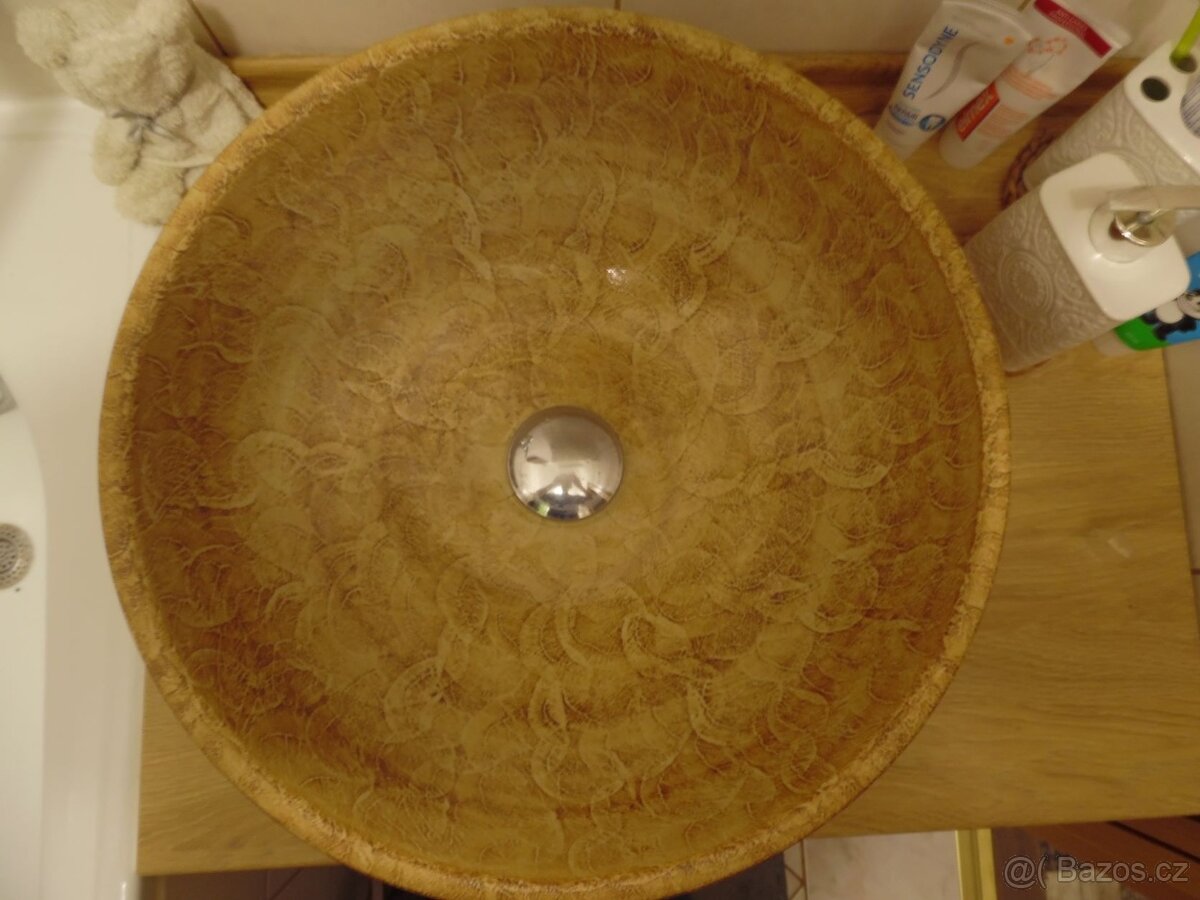 Keramické umyvadlo - 2