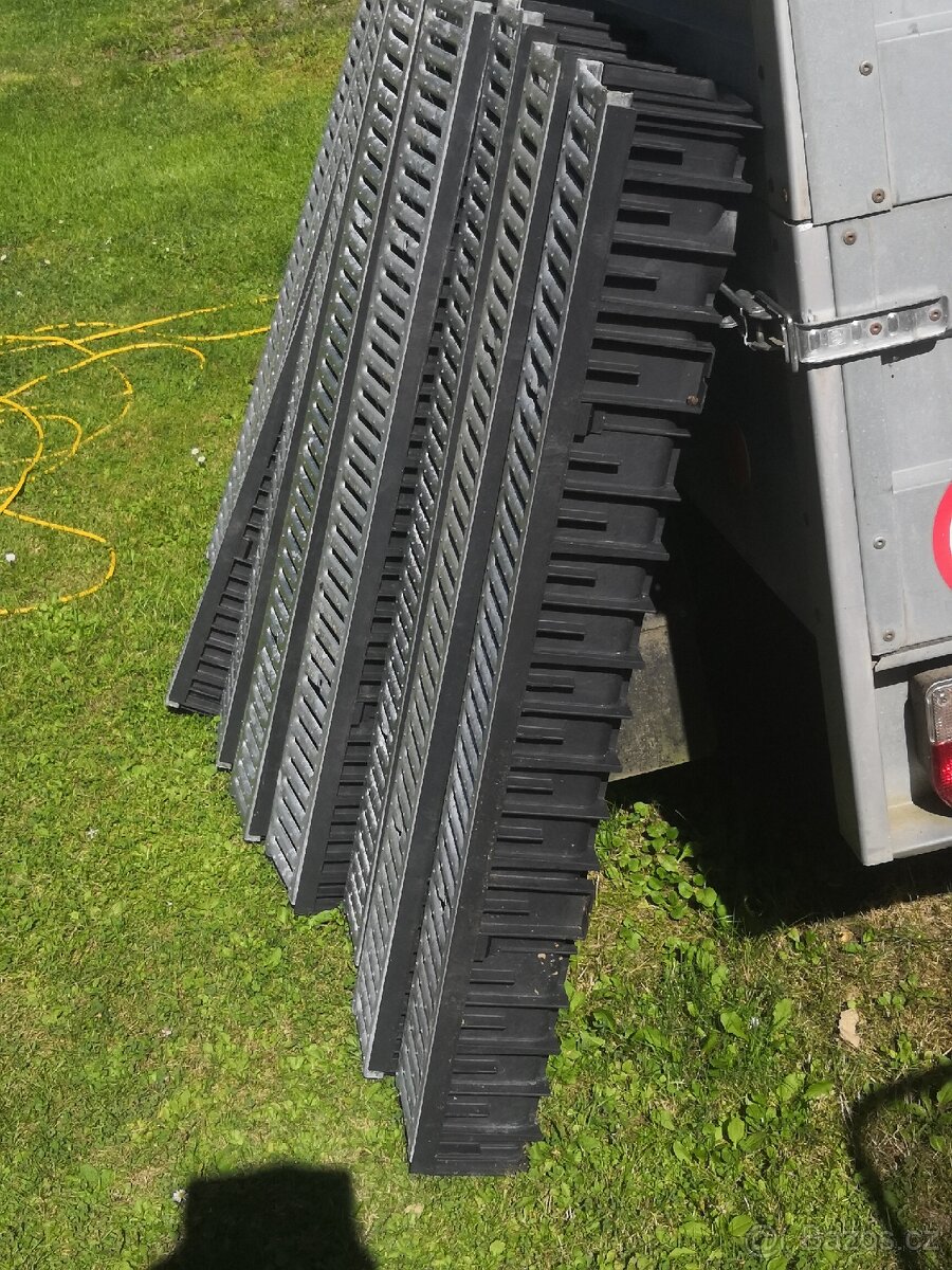 Prodám odvodňovací kanálky - 2