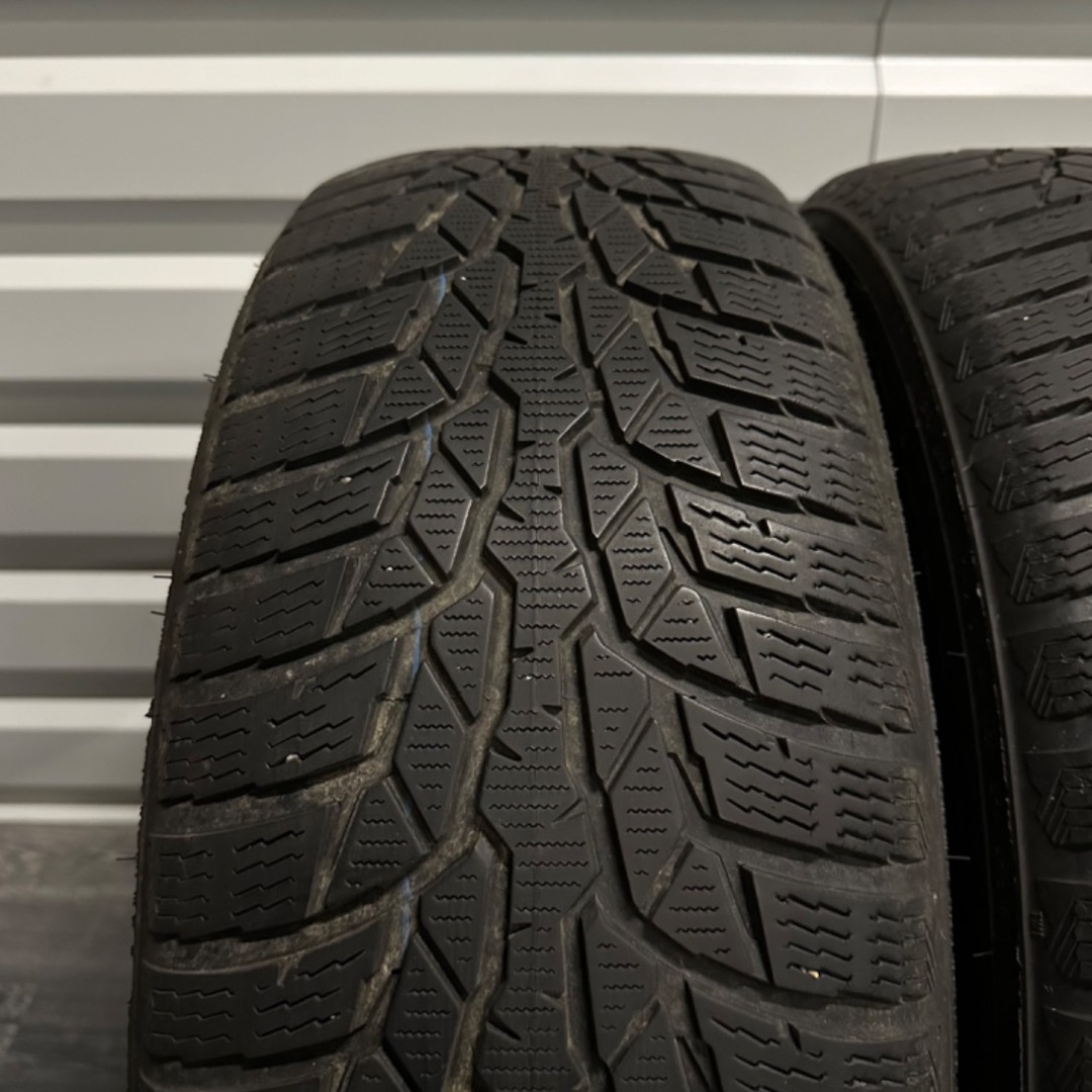 2ks pneu 215/60/17 NOKIAN - 2