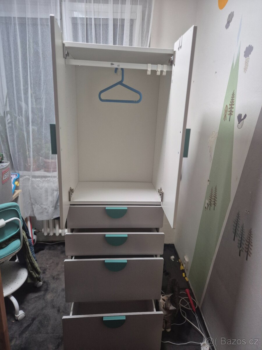 SMÅSTAD / PLATSA Šatní skříň - 2