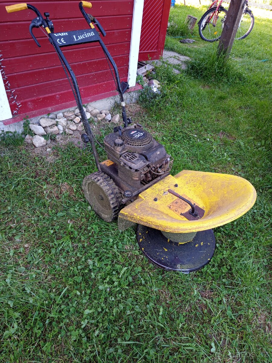 Bubnová benzínová sekačka - 2