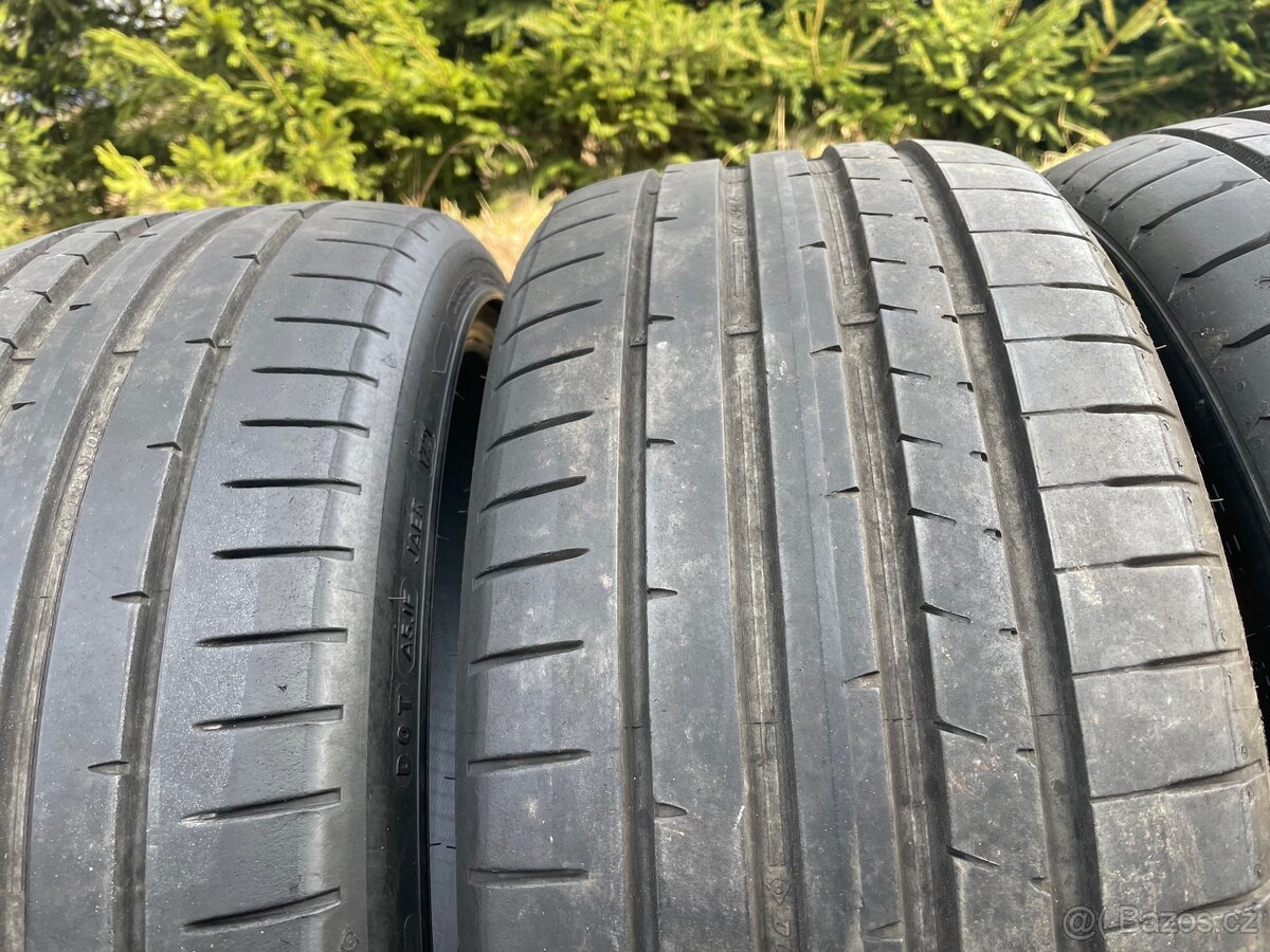 Letní pneu 205/40 R 17 - 2