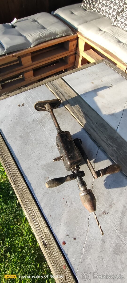 Ruční vrtačka - 2