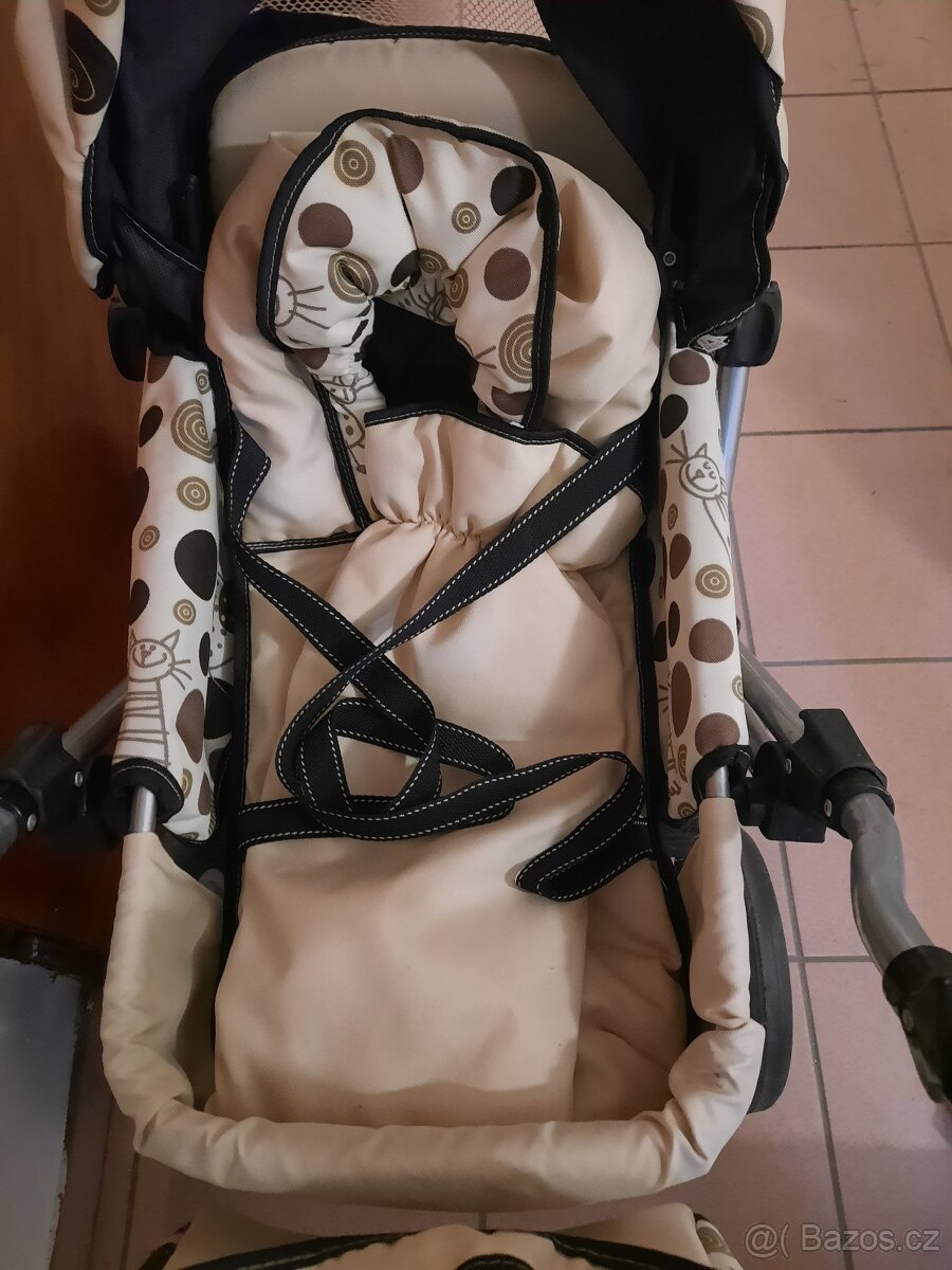 Dětský kočárek - 2