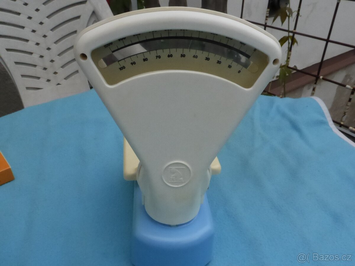 Dětská váha KDN, sedmdesátá léta - 2