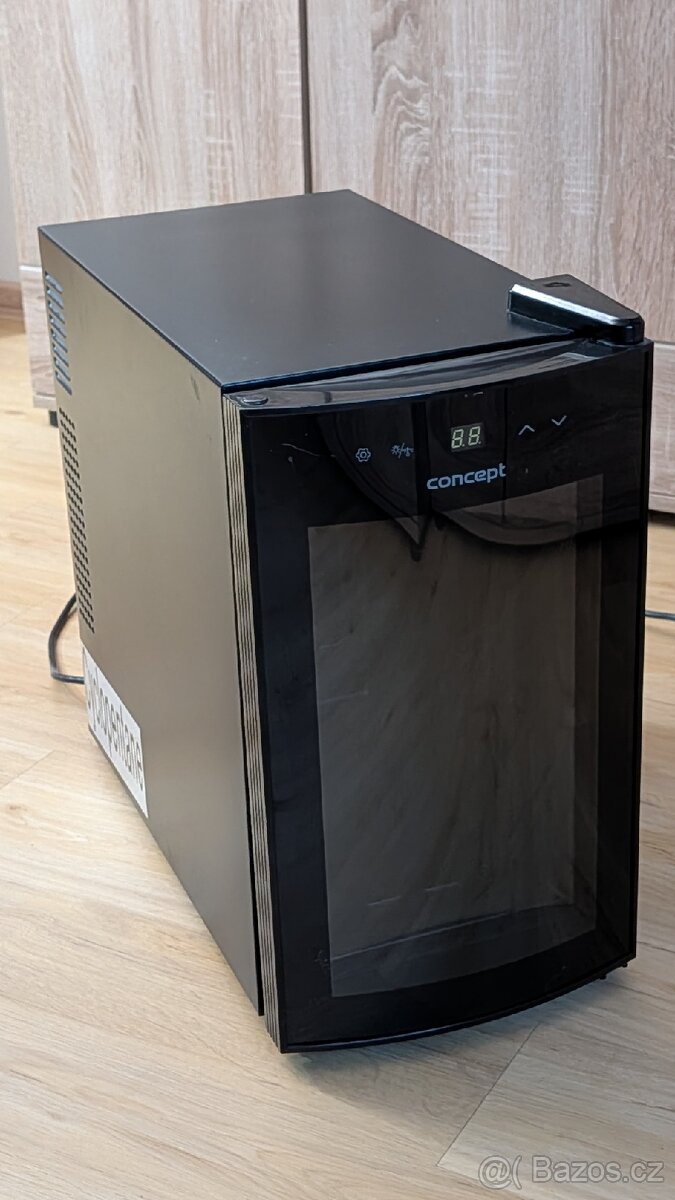 Vinotéka pro 8 lahví (Concept VTE4008) - 2