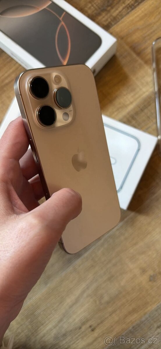 Mobilní telefon iphone 16 pro - 2