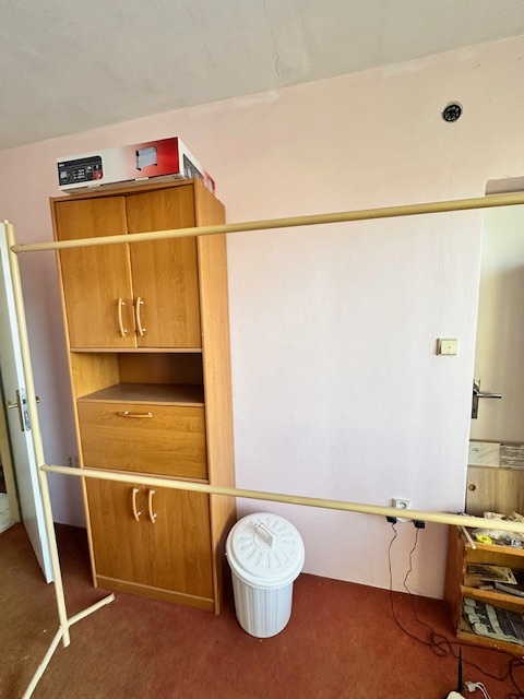Vše zdarma za odvoz Bude rekonstrukce - 2