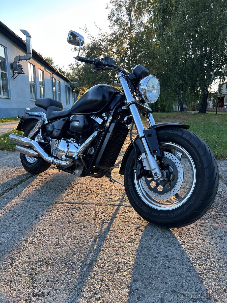 Suzuki Marauder VZ800 - 2