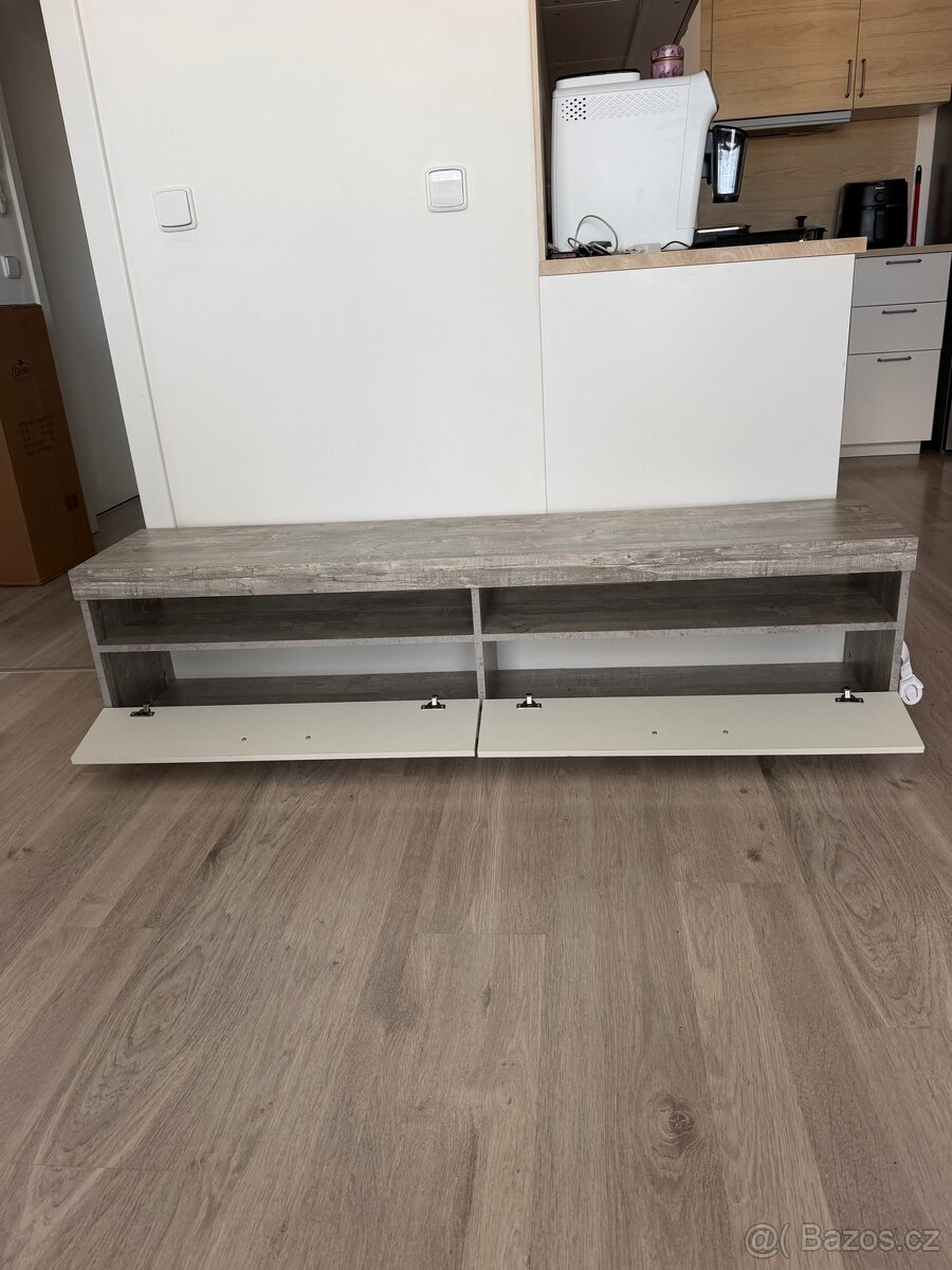 TV stolek - 2