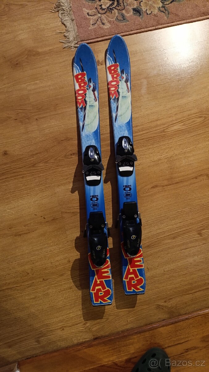 Lyže dětské 90 cm
- 2