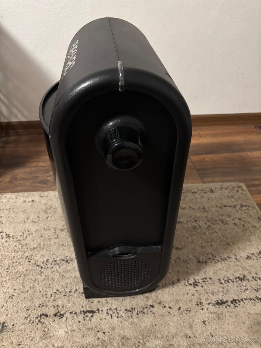 Vaku vysavač do kadeřnictví - 2