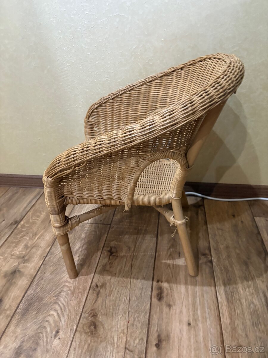 Ratanové křesílko - 2