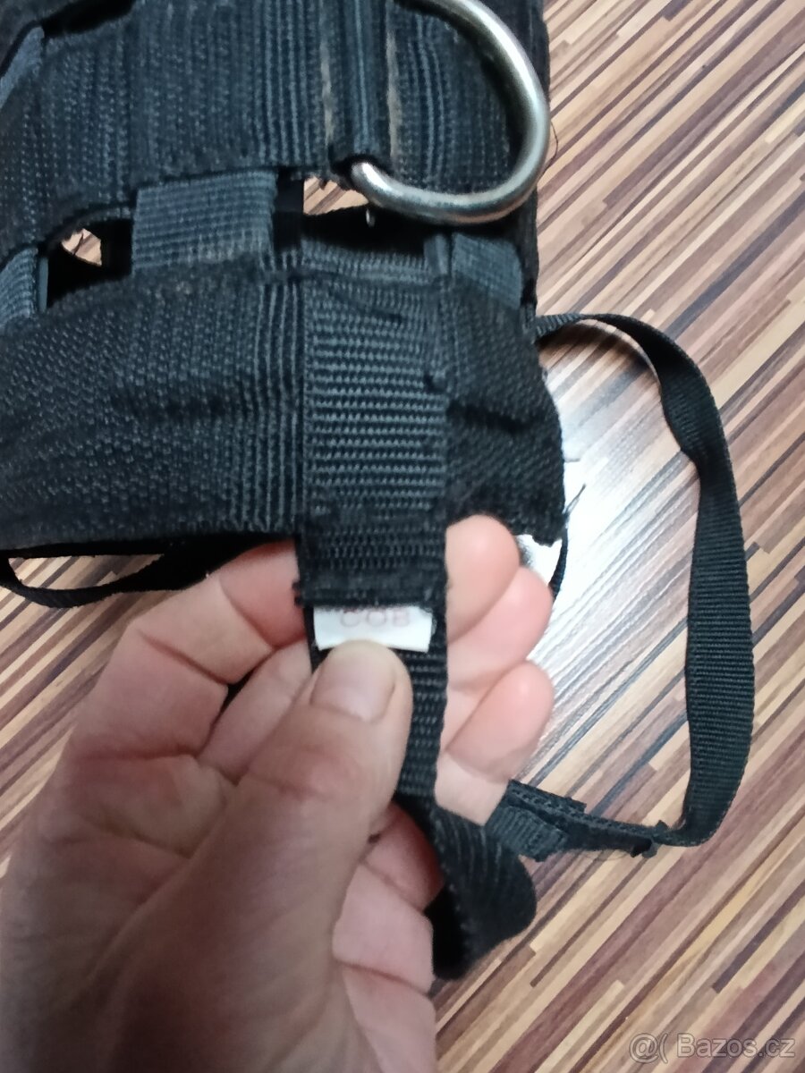 Pastevní nahubek - 2