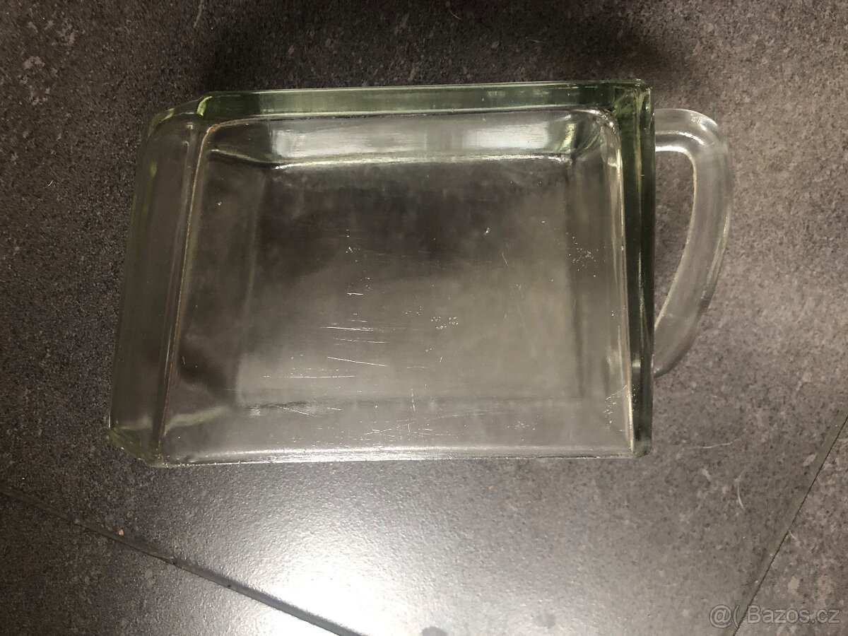 Skleněná dóza - 2