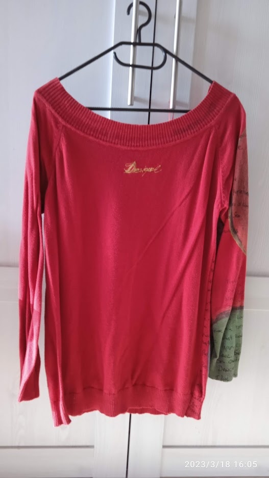 DÁMSKÝ SVETR DESIGUAL VEL. L - 2