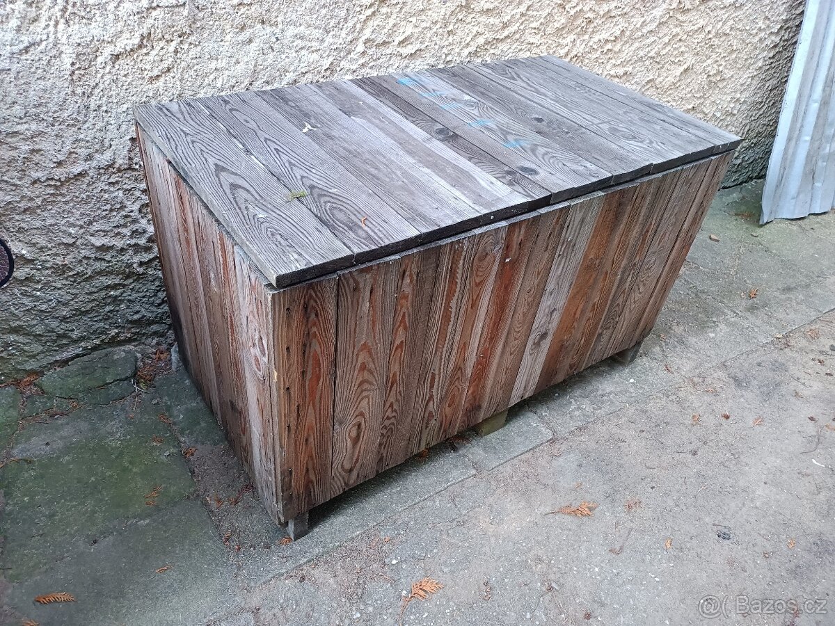 Dřevěná bedna - 2