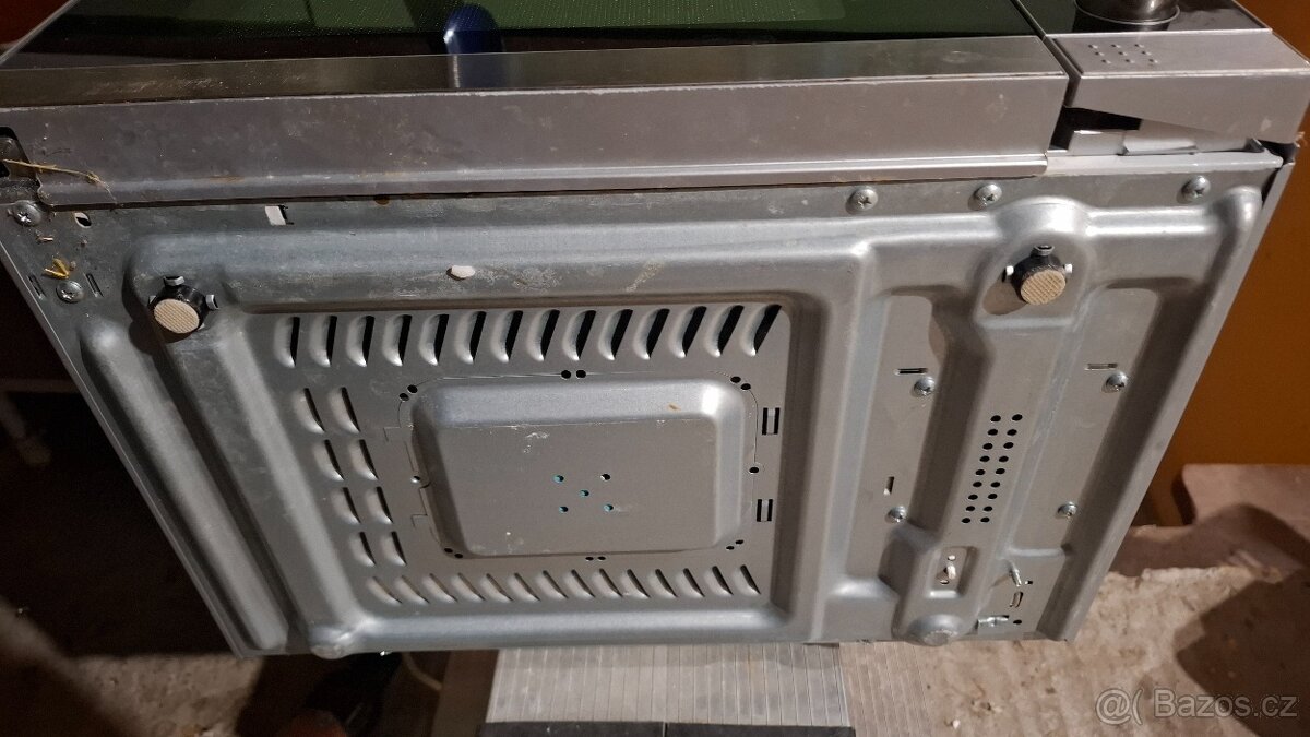 Mikrovlnná trouba SilverCrest - 2