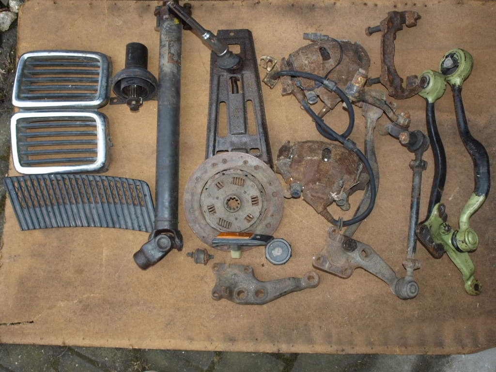 Díly BMW E28 518 - 2