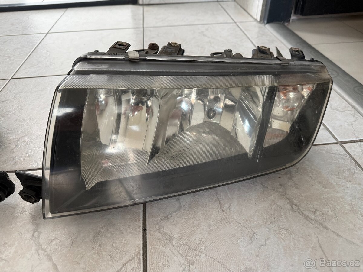Přední světla škoda fabia 1 - 2